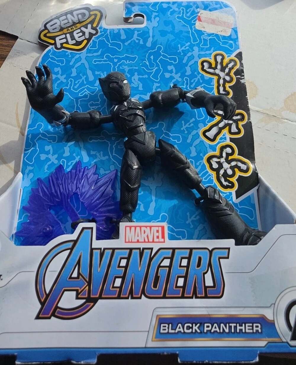 Hasbro Marvel Avengers Bend‎ and Flex Black Panther Action Figure